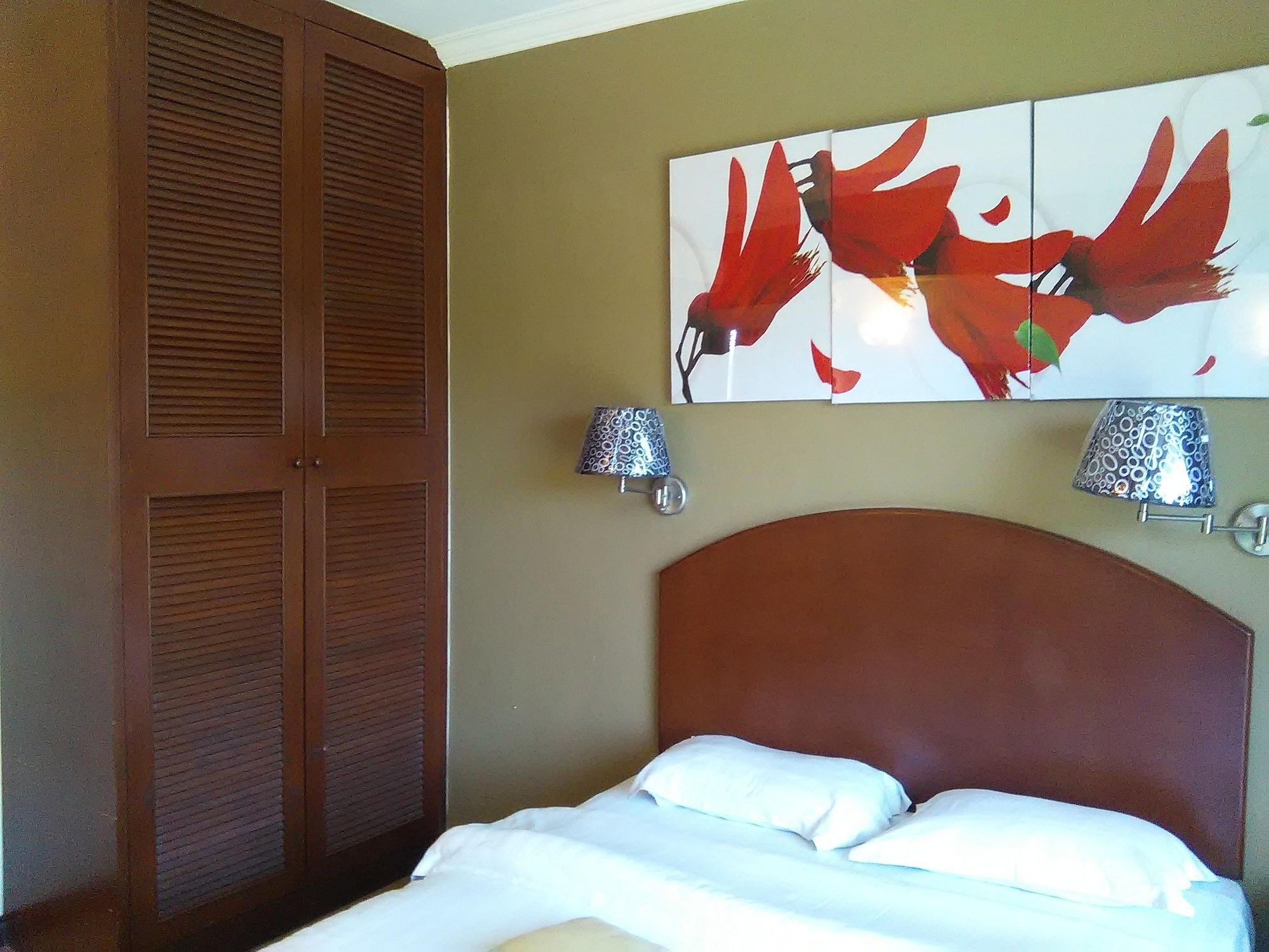 Casuarina Hotel Kota Kinabalu Extérieur photo