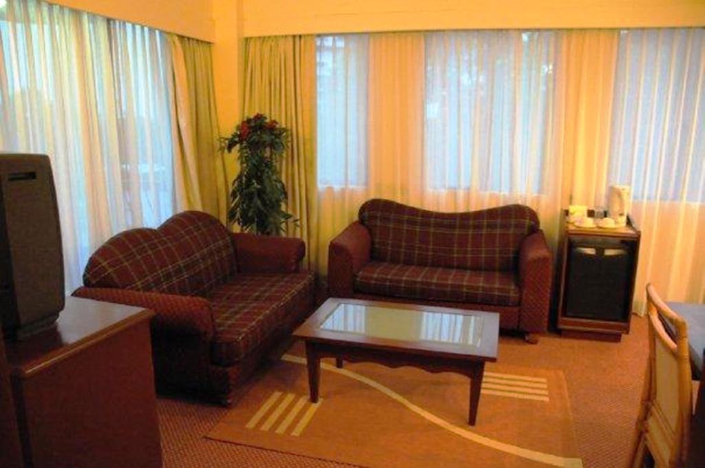 Casuarina Hotel Kota Kinabalu Extérieur photo